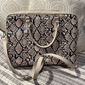 Stylish snakeskin print laptop bag
